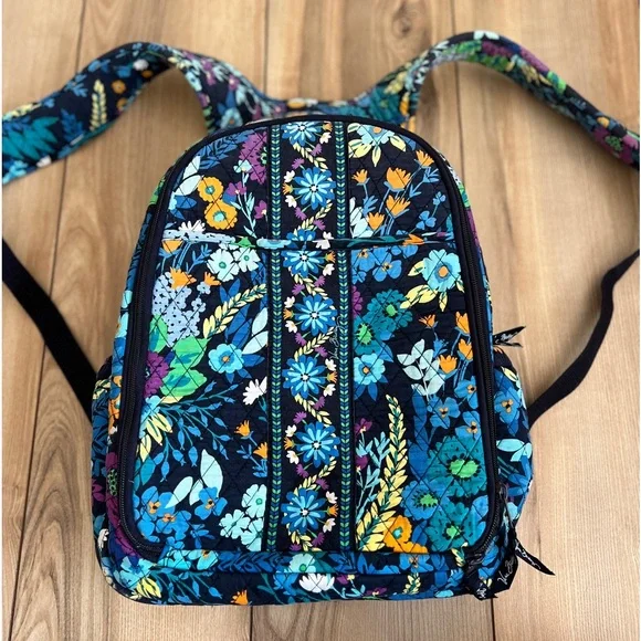 Vera Bradley | Bags | Vera Bradley Quilted Midnight Blue  display picture 2